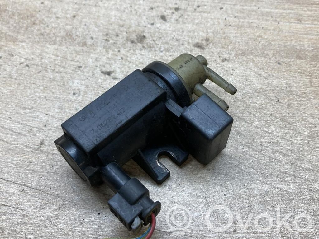 Mercedes-Benz B W245 Válvula de vacío 