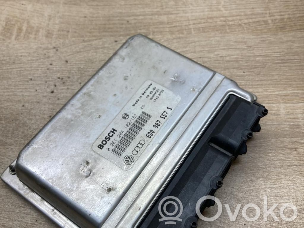 Audi A4 S4 B5 8D Unitate control motor/modul ECU 