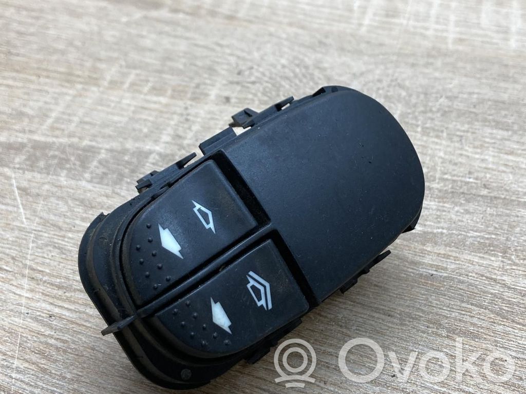 Ford Focus Comutator comandă geamuri electrice 