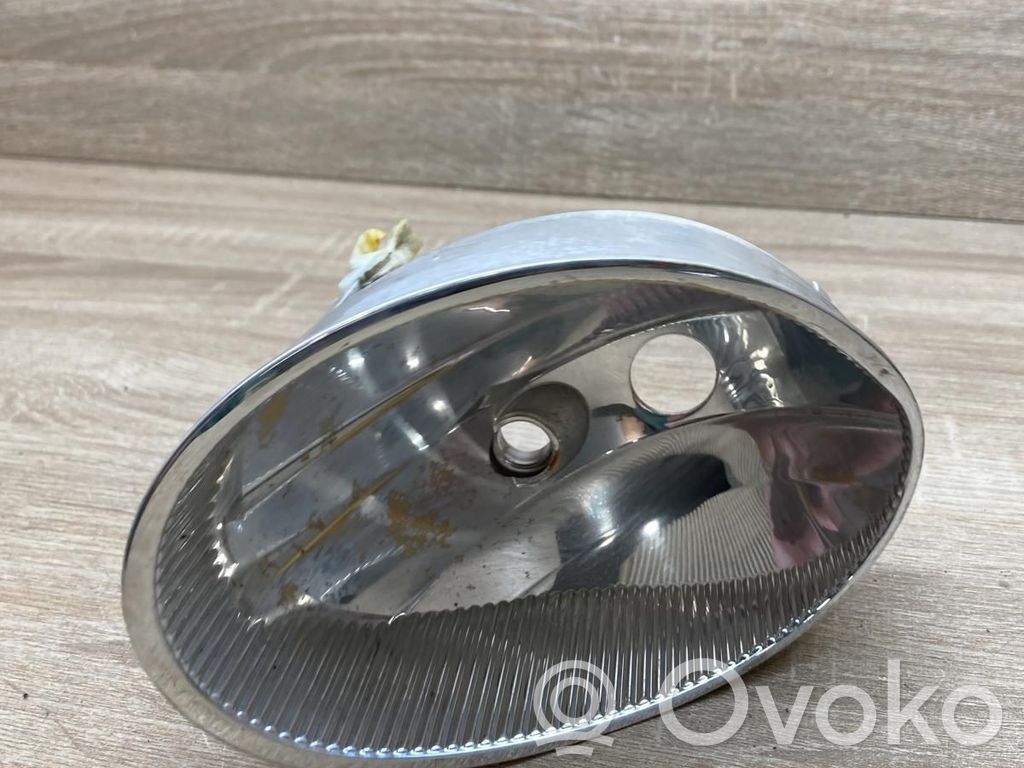 Mercedes-Benz E W211 Grilă/ornament proiector ceață față 