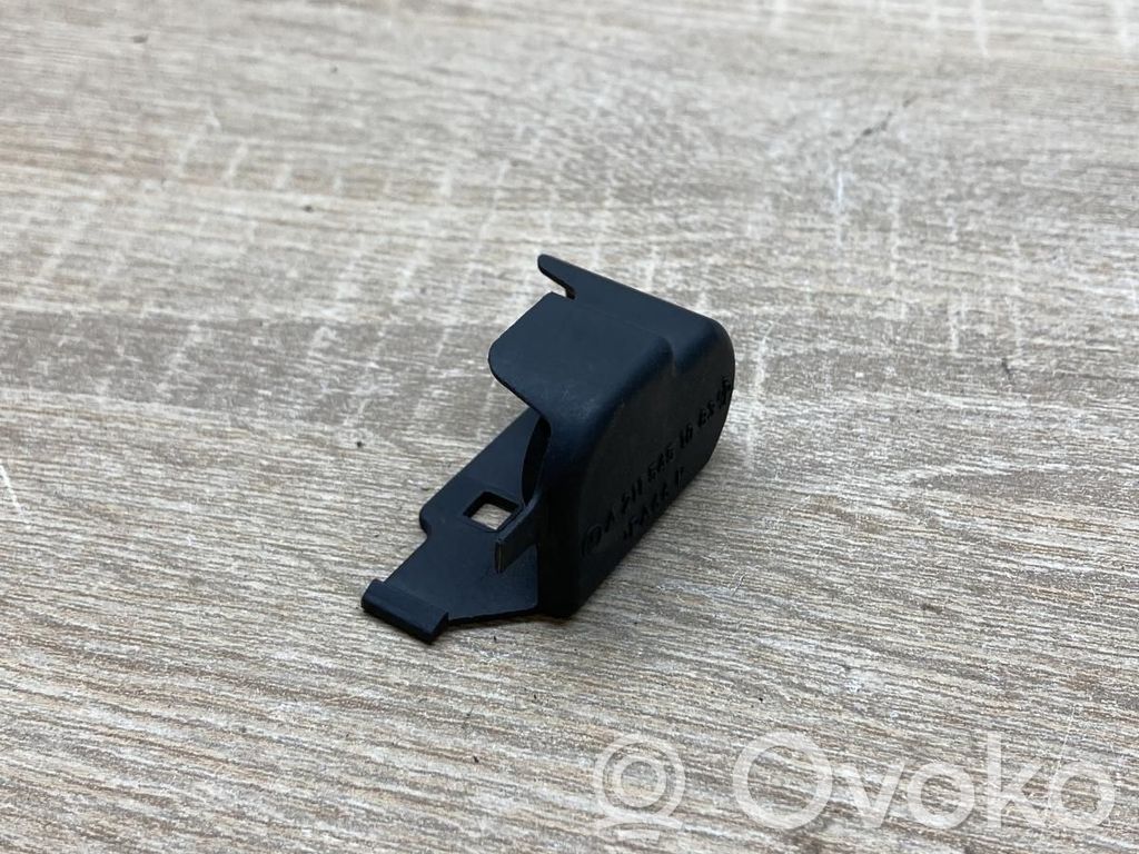 Mercedes-Benz CLS C219 Coperchio scatola dei fusibili 