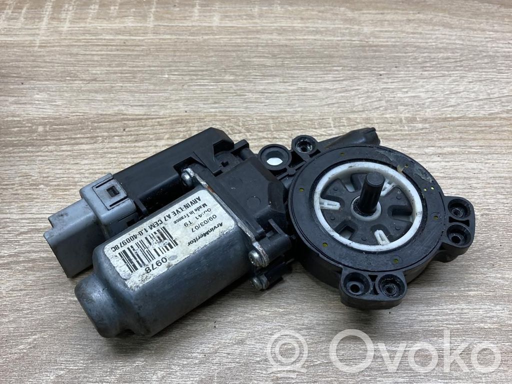 Citroen C4 I Silniczek podnoszenia szyby drzwi tylnych 