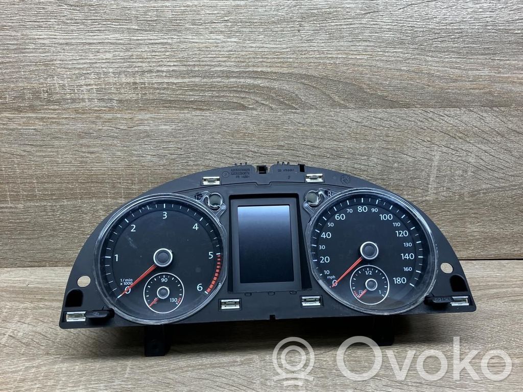 Volkswagen PASSAT B6 Tachimetro (quadro strumenti) 