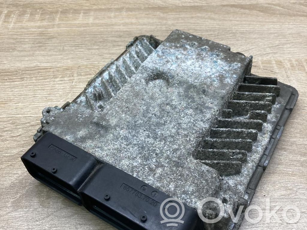Volkswagen PASSAT B6 Engine control unit/module ECU 