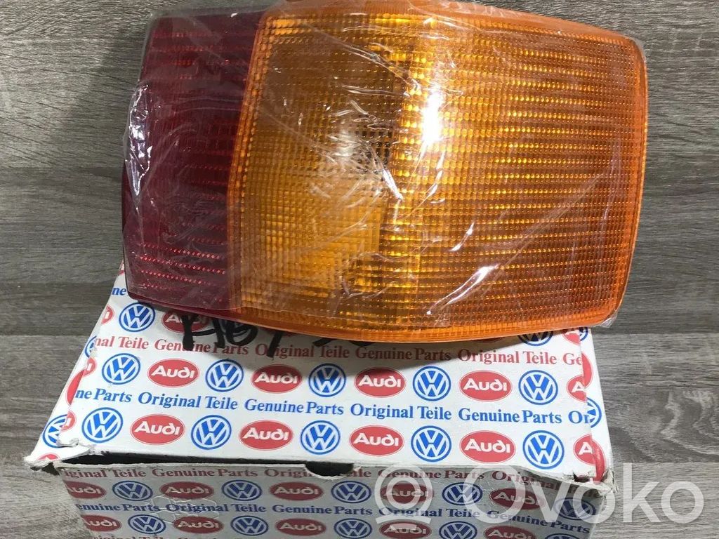 Audi 100 S4 C4 Galinis žibintas kėbule 