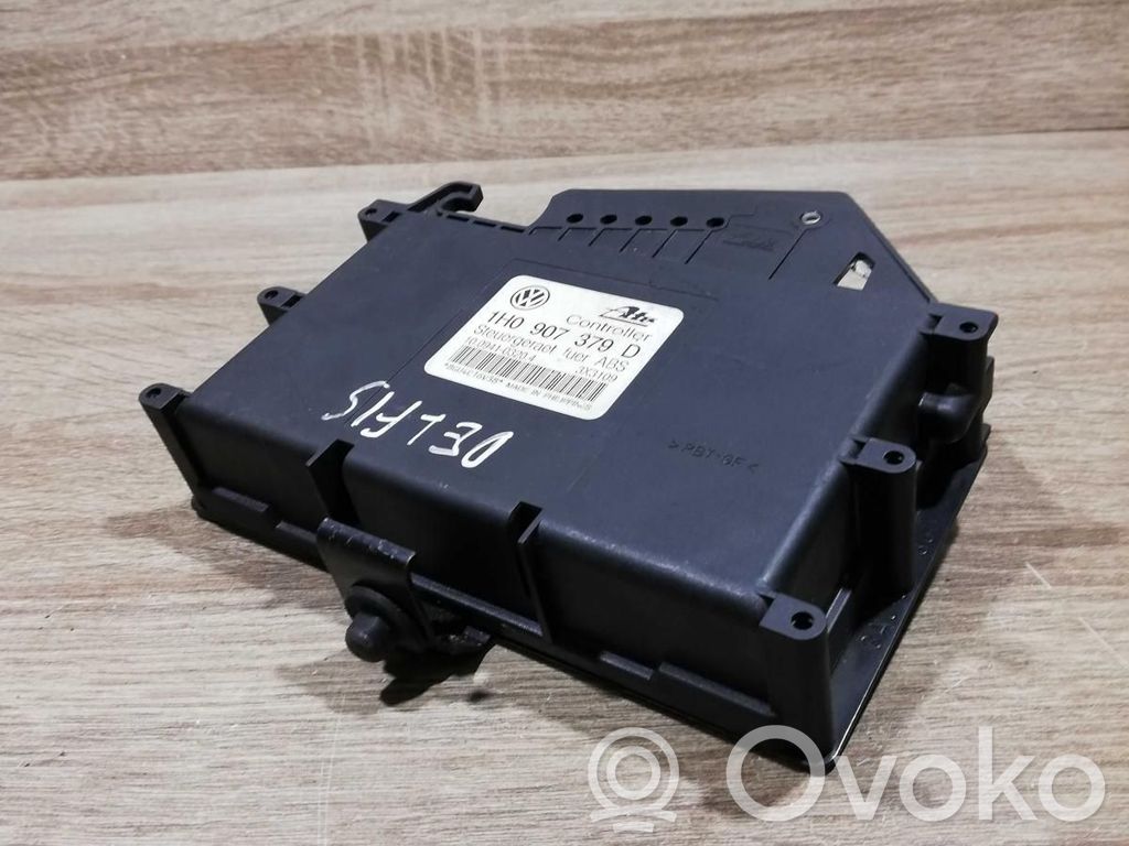 Volkswagen PASSAT B4 Unitate control motor/modul ECU 