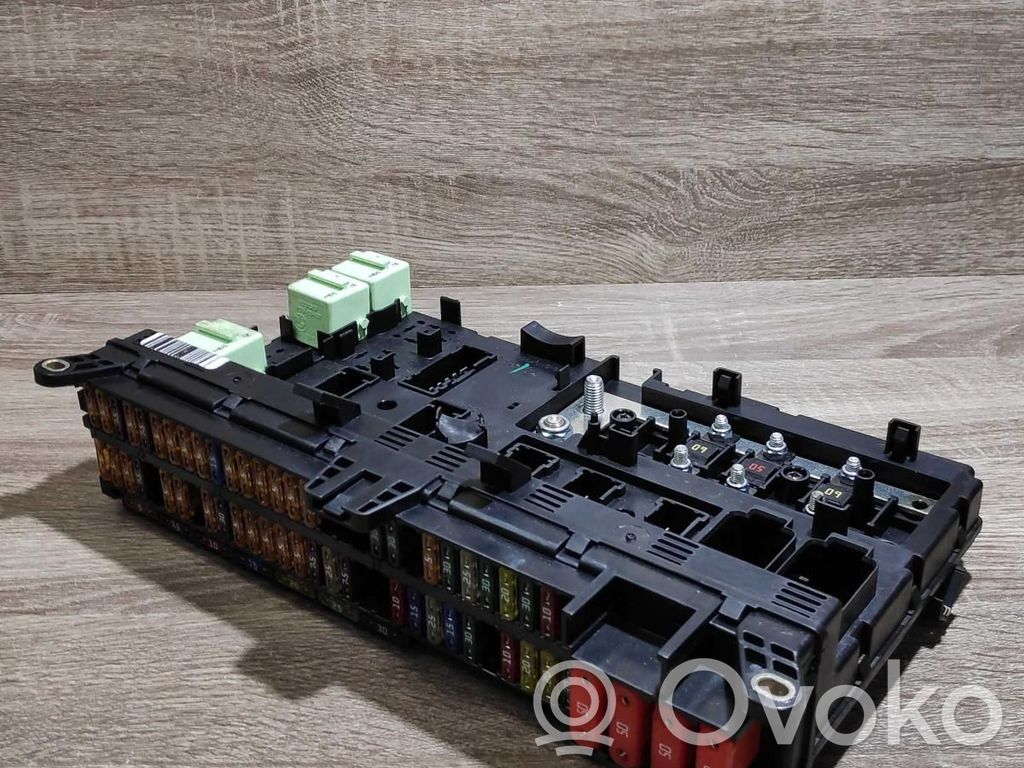 Fuse module   6947684