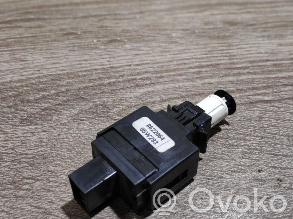 Czujnik pedału hamulca / stopu   8622064,05W283