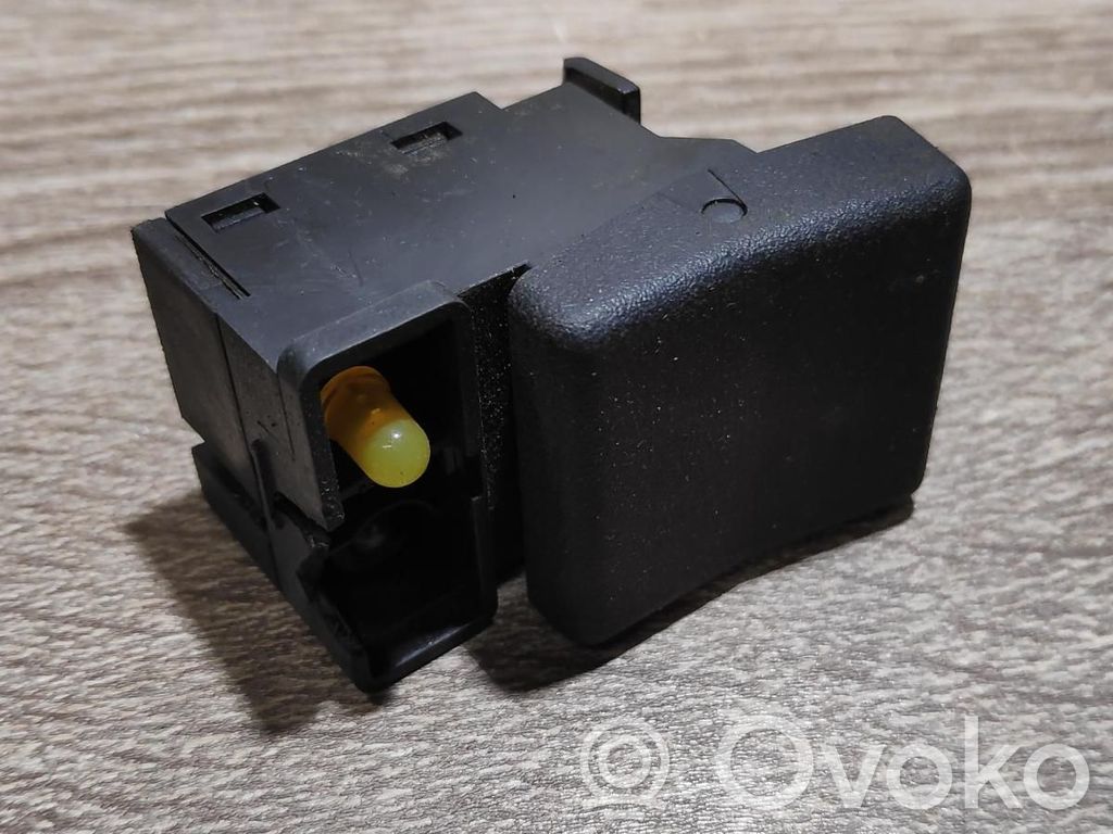 Opel Omega A Windscreen/window heater switch 