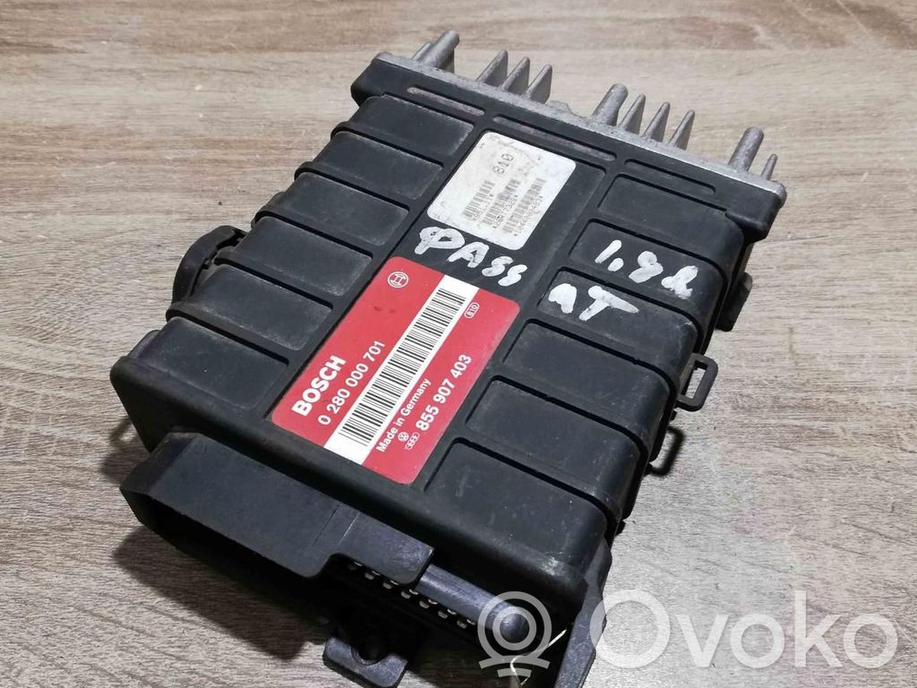 Volkswagen PASSAT B3 Unité de commande, module ECU de moteur 