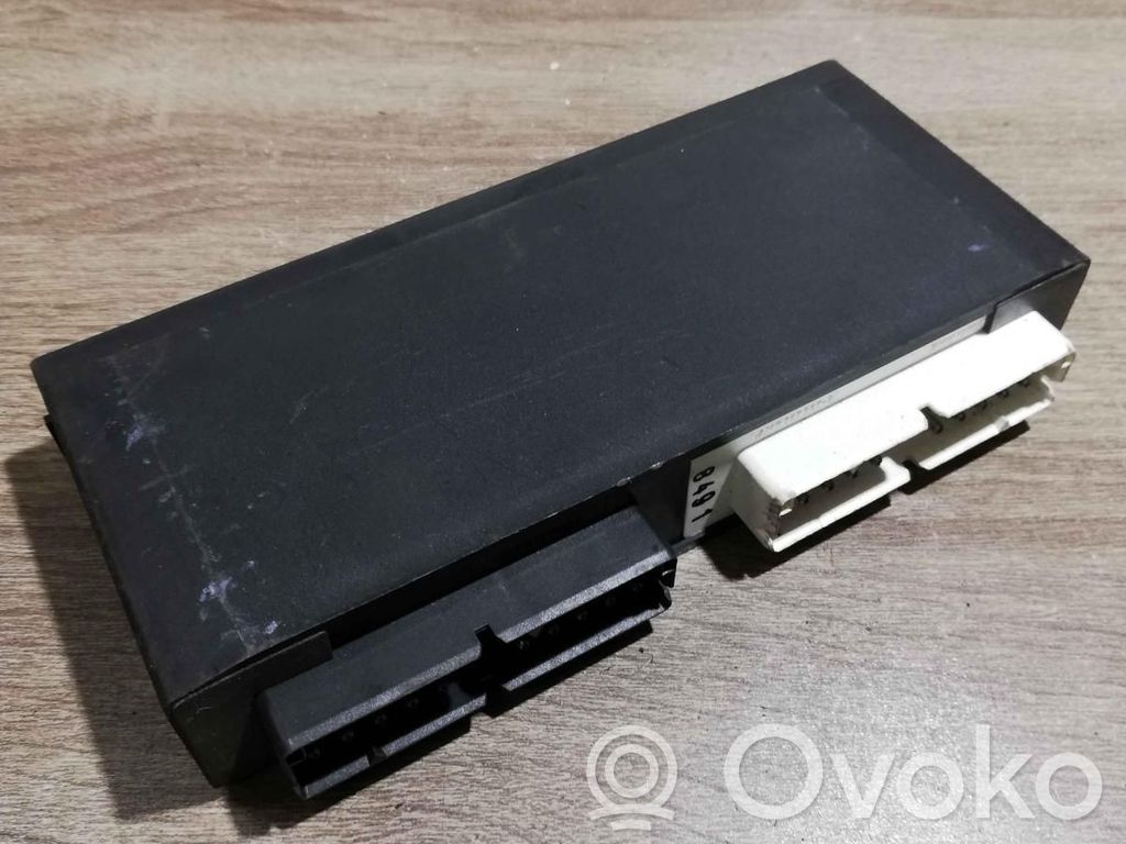 BMW 5 E34 Gaismas modulis LCM 