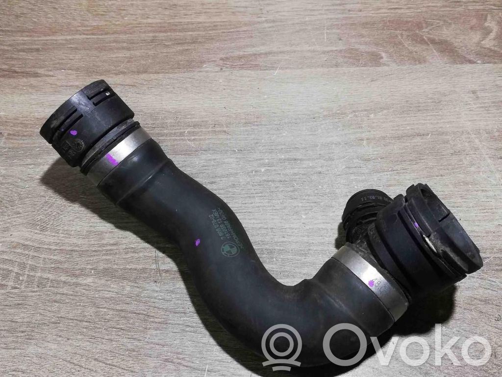BMW X5 E70 Tubo flessibile del liquido di raffreddamento del motore 