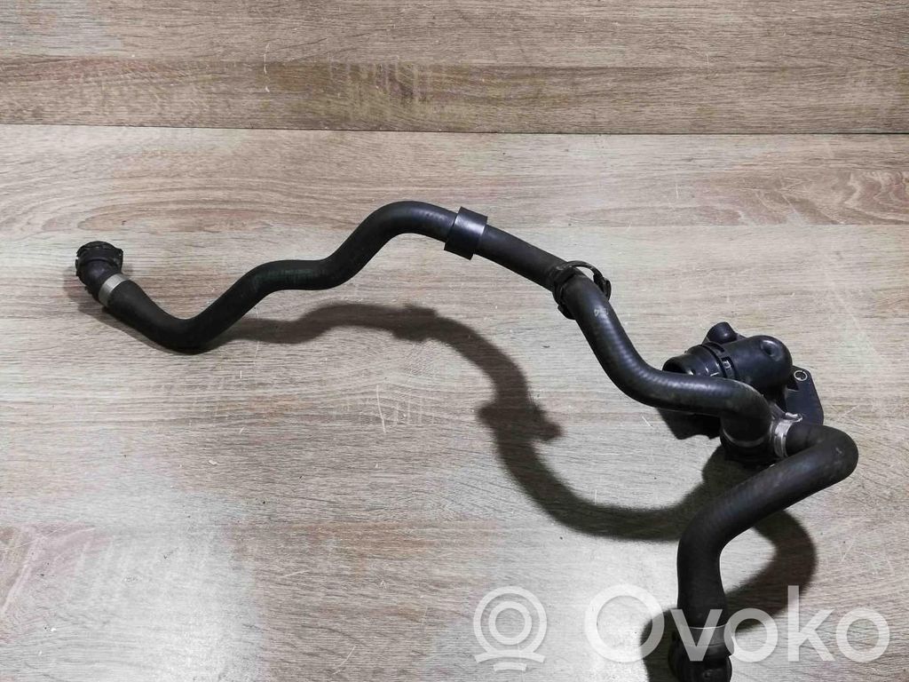 BMW 3 F30 F35 F31 Conductă/furtun lichid de răcire motor 