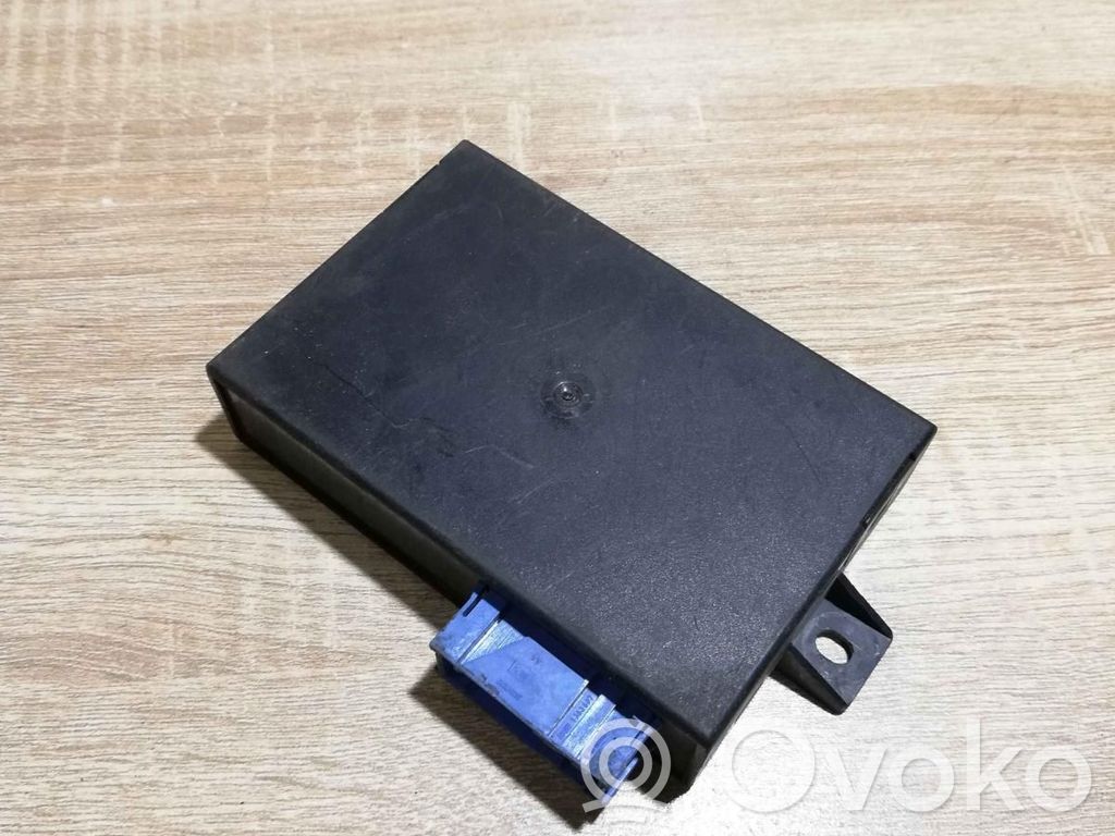 Unité de commande / module de régulateur de vitesse   8369062