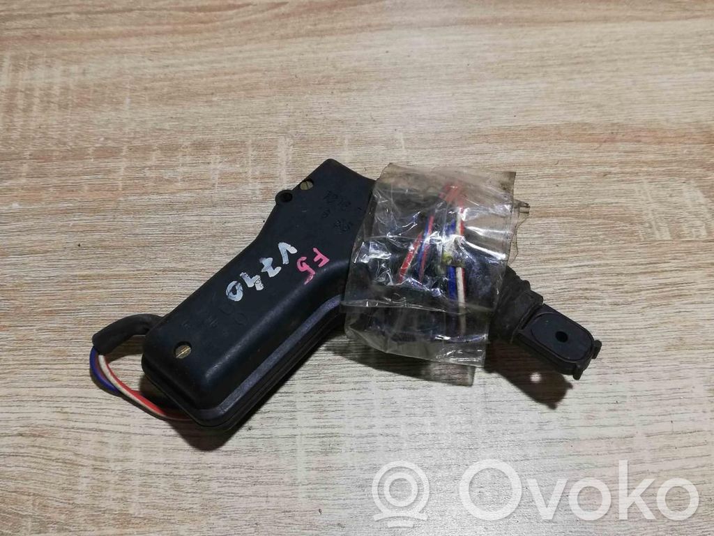 Volvo 740 Motor încuietoare ușă față 