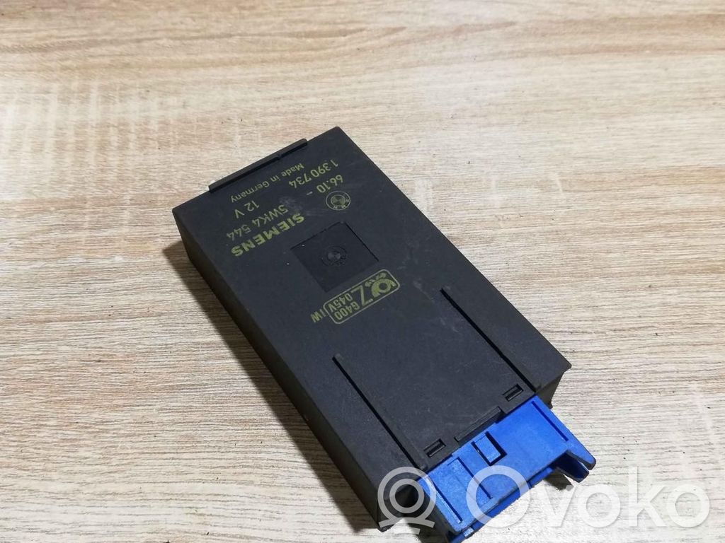 Other control units/modules   1390734