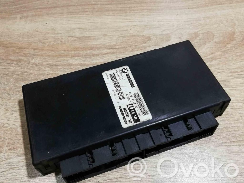 Unidad de control/módulo de carrocería central   9118729