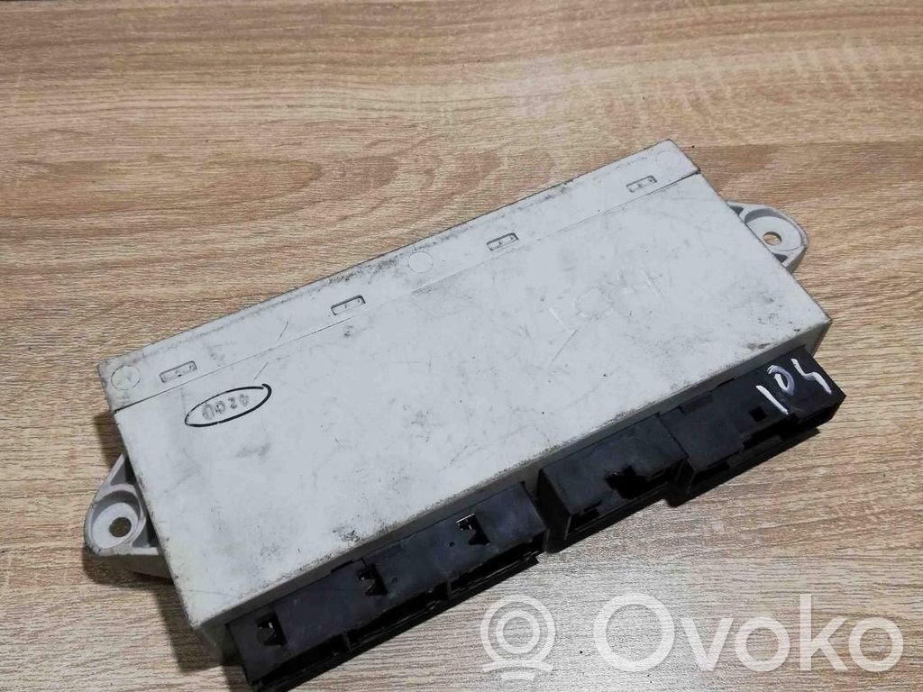 Unité de commande module de porte   6958449