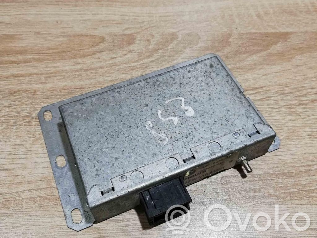 GPS navigation control unit/module   8385141