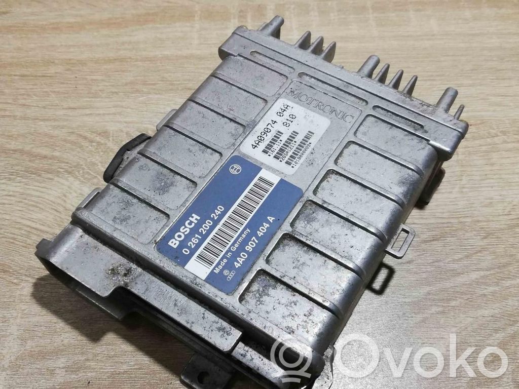 Audi 100 S4 C4 Unitate control motor/modul ECU 