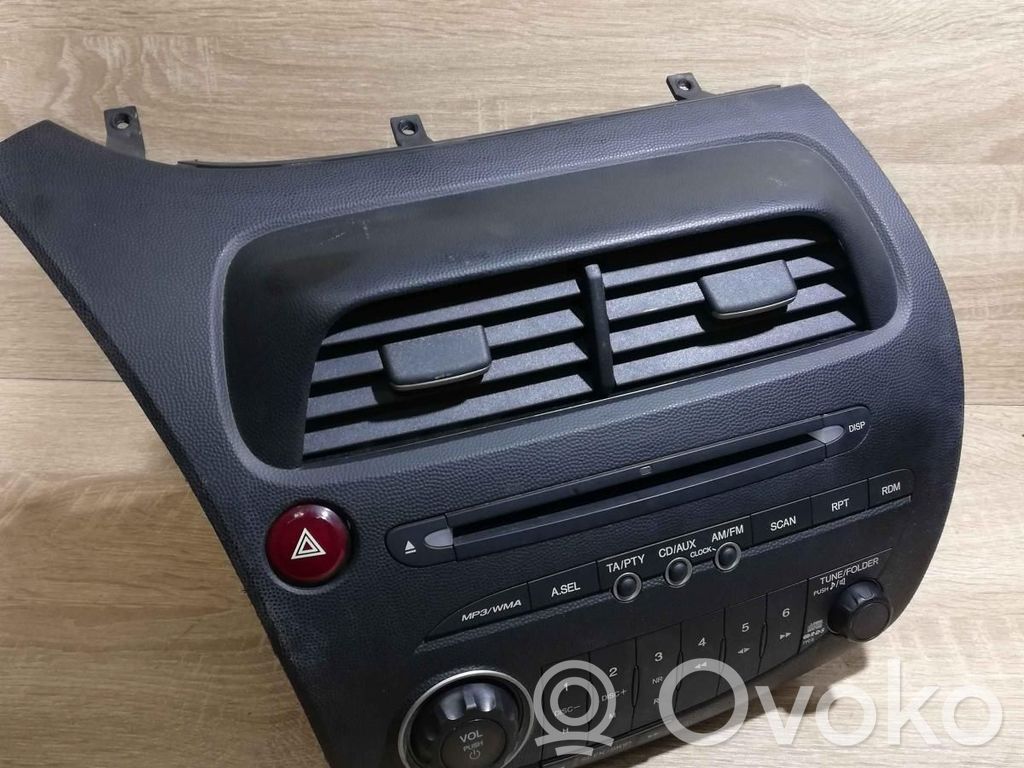 Honda Civic Panel / Radioodtwarzacz CD/DVD/GPS 