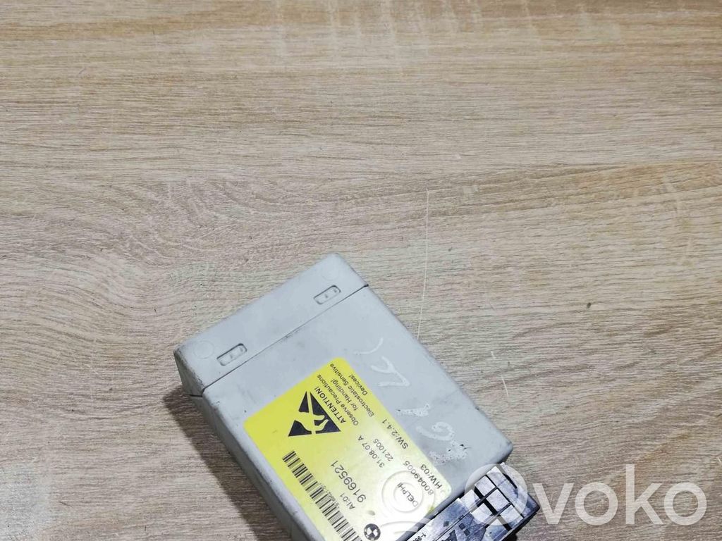 BMW 5 E60 E61 Unitate de control consolă centrală 