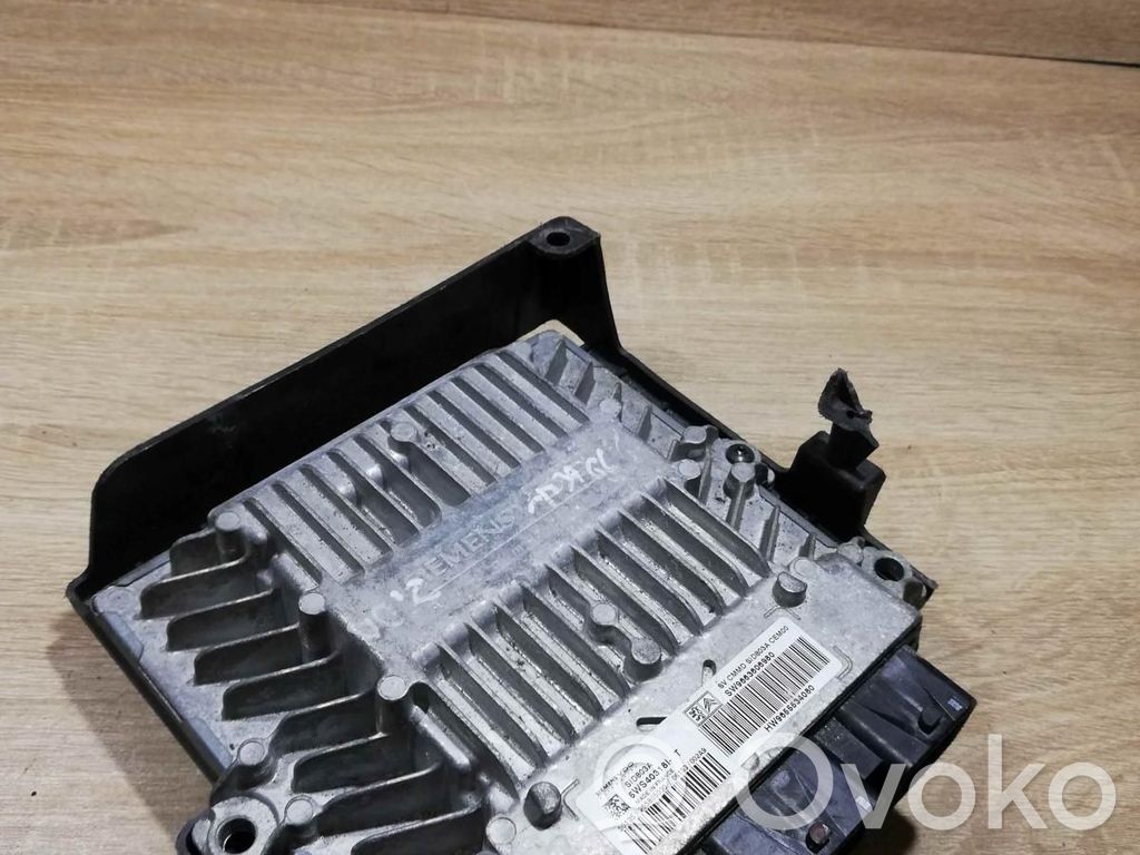 Engine control unit/module ECU   5WS40318IT,SW9663606980