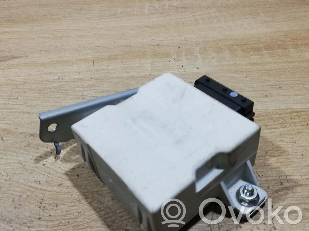 Toyota Avensis T250 Alte unități/module de control 