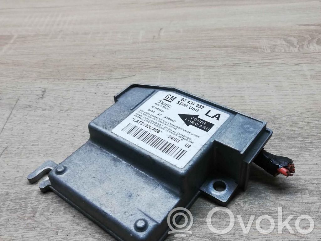 Opel Corsa C Unitate/modul de comandă airbaguri 