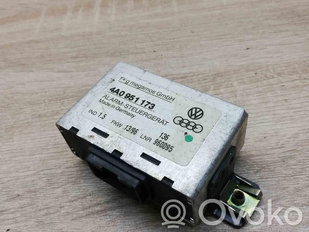 Audi A6 S6 C4 4A Unitate/modul control alarmă 