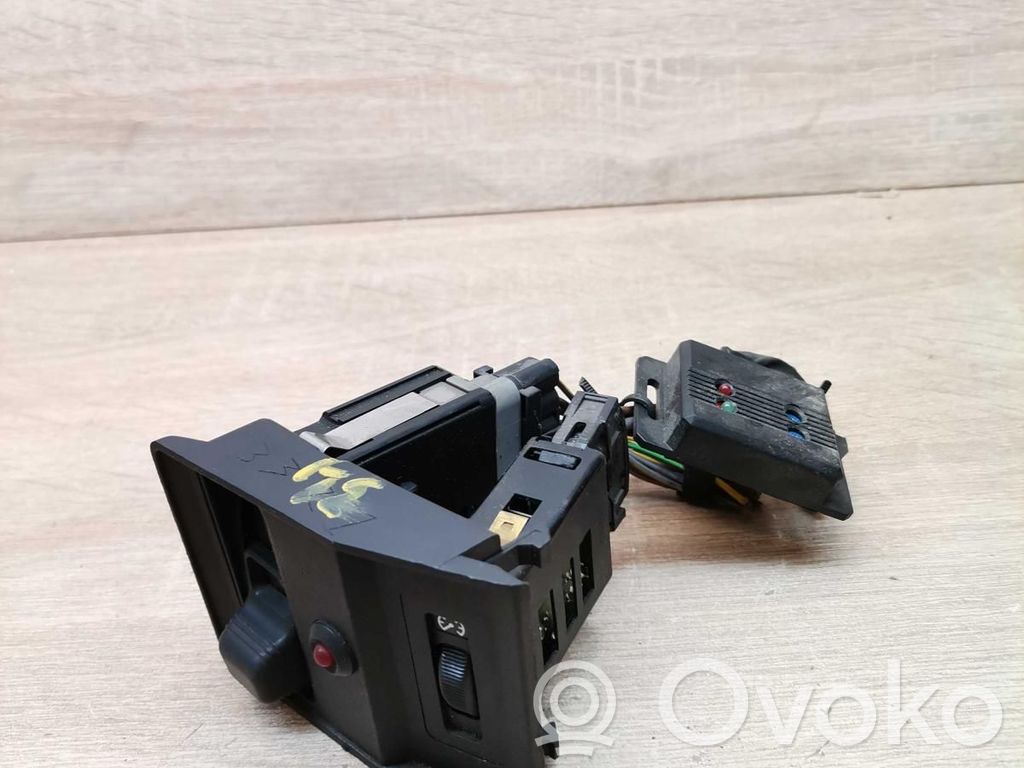 BMW 5 E34 Interruttore luci 