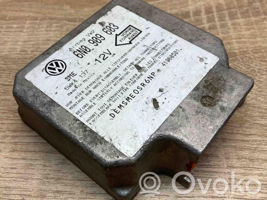 Volkswagen Transporter - Caravelle T4 Senzor de accelerație ESP 