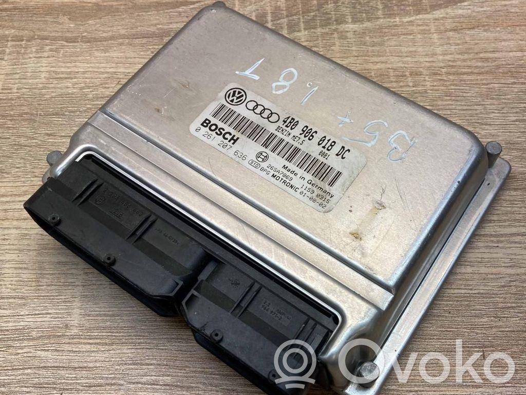 Audi A6 S6 C5 4B Unitate control motor/modul ECU 