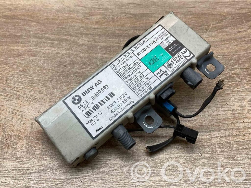 BMW 7 E38 Amplificator antenă aeriană 