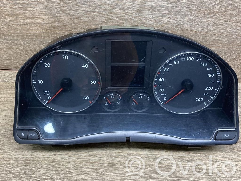 Volkswagen Golf Plus Vitezometru (grup de instrumente) 