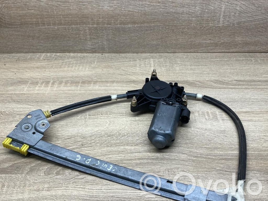 Renault Scenic I Elektryczny podnośnik szyby drzwi tylnych 