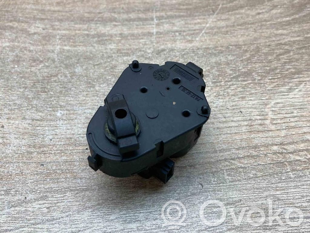 BMW 5 E60 E61 Motor/actuator clapetă aer 