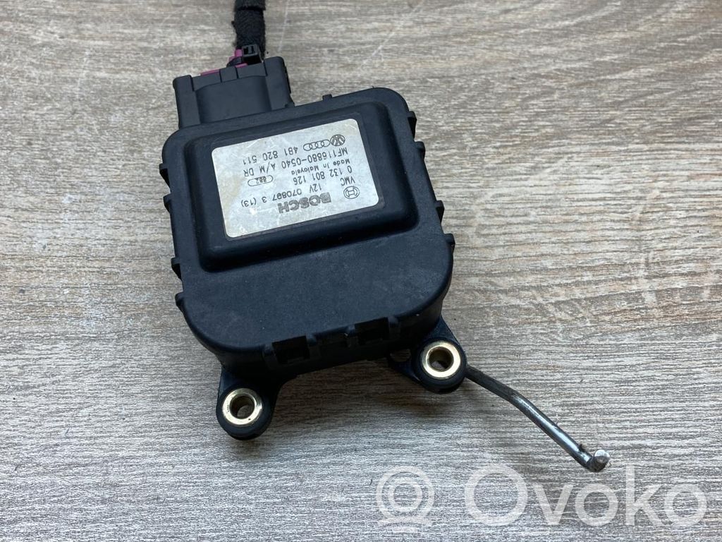 Audi A6 S6 C5 4B Motor/actuator clapetă aer 
