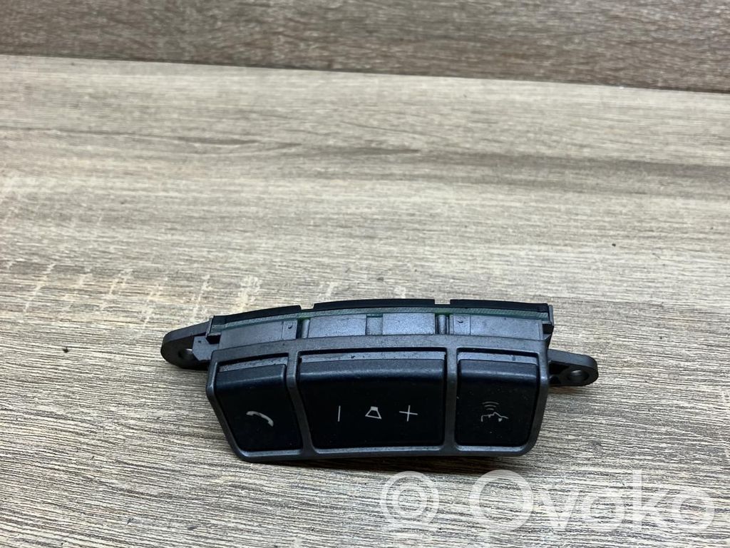BMW 7 E65 E66 Butoane/comutatoare pe volan 