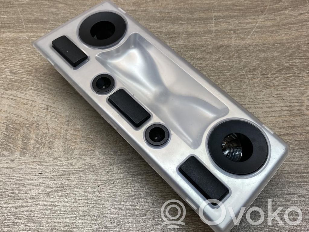 BMW 5 E60 E61 Illuminazione sedili anteriori 