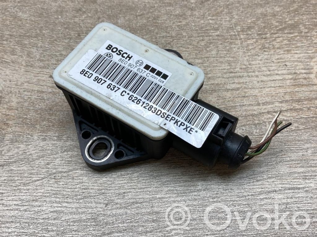 Audi A4 S4 B7 8E 8H Niveausensor 