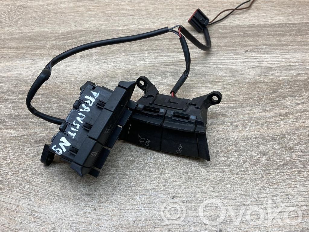 Ford Transit Pulsanti/interruttori sul volante