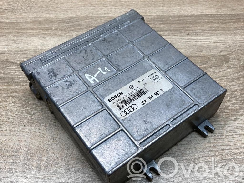 Engine control unit/module ECU   8D0907557B,0261203554