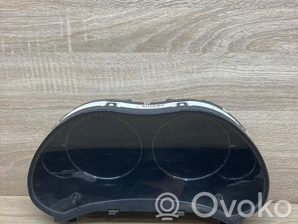 Toyota Avensis T250 Tachimetro (quadro strumenti) 