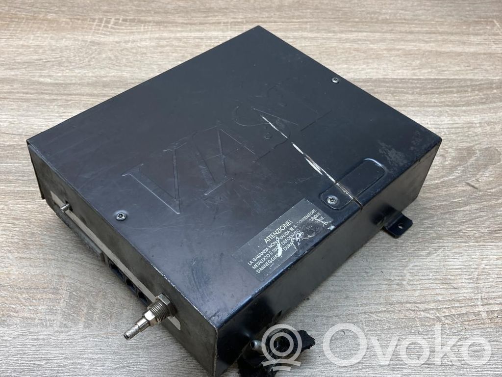 Audi A6 S6 C5 4B Vahvistin 