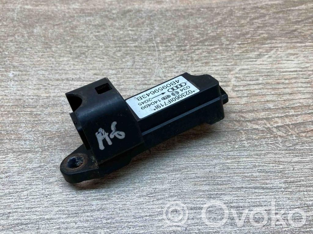 Airbagsensor Crashsensor Drucksensor   4B0959643B