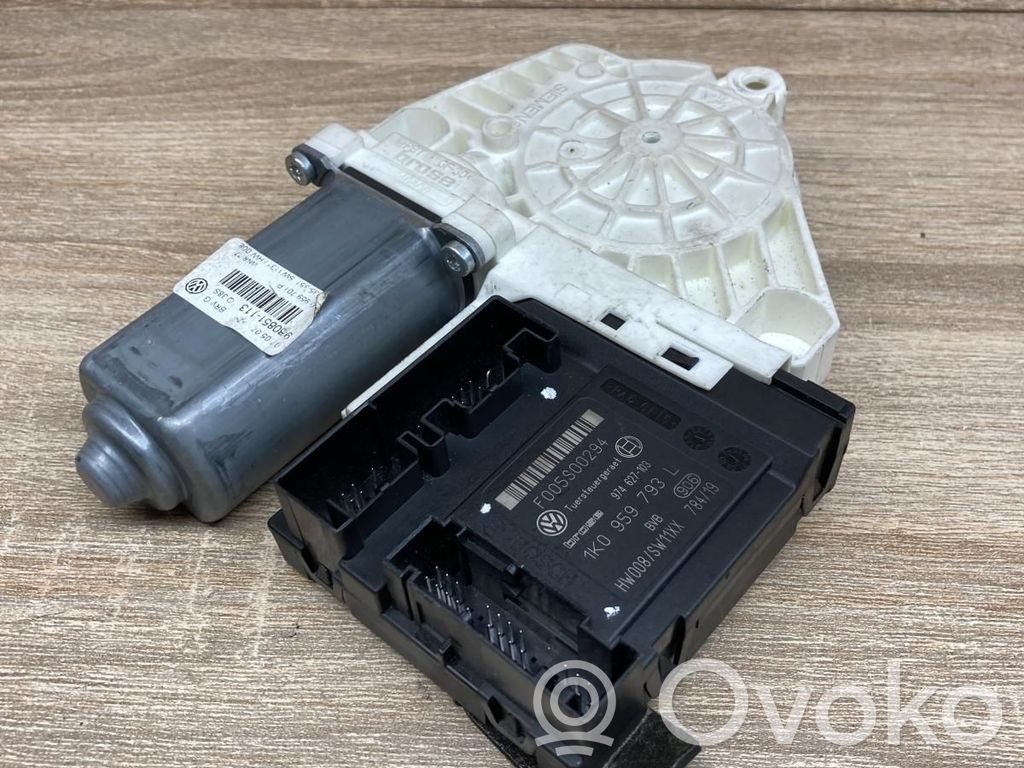 Volkswagen PASSAT B6 Motorino alzacristalli della portiera anteriore 