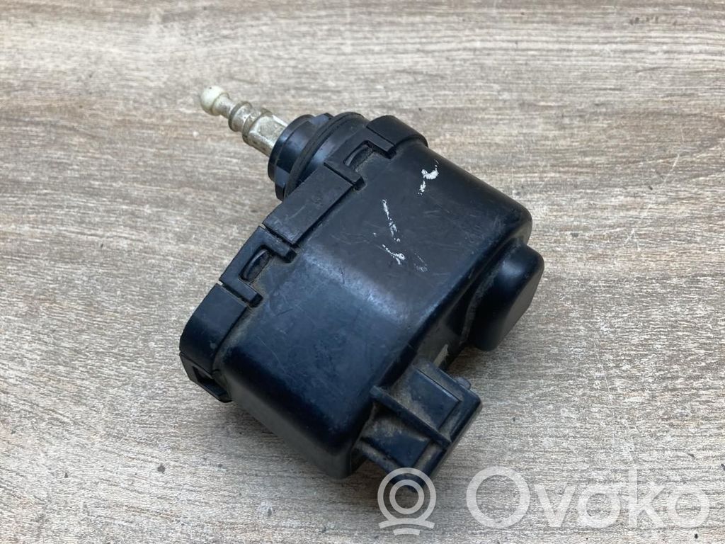 Volkswagen Golf III Motor reglare nivel far 