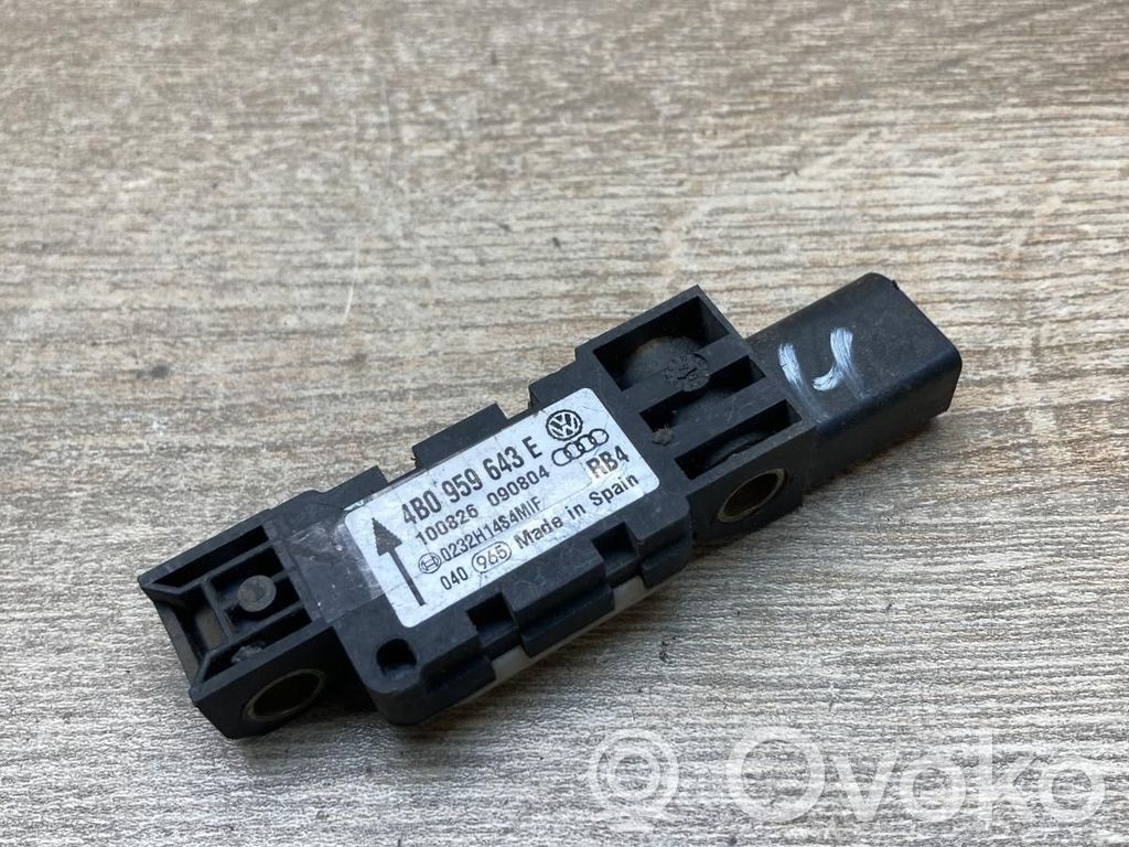 Airbagsensor Crashsensor Drucksensor   4B0959643E