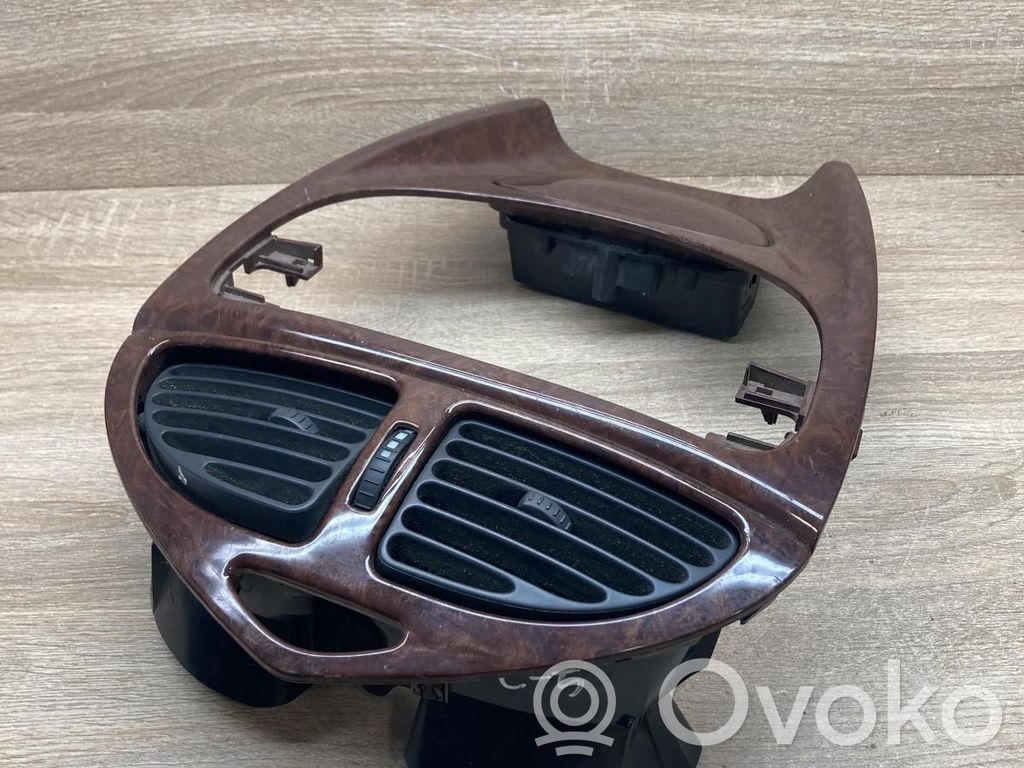 Citroen C5 Grilă ventilație/ramă laterală bord 